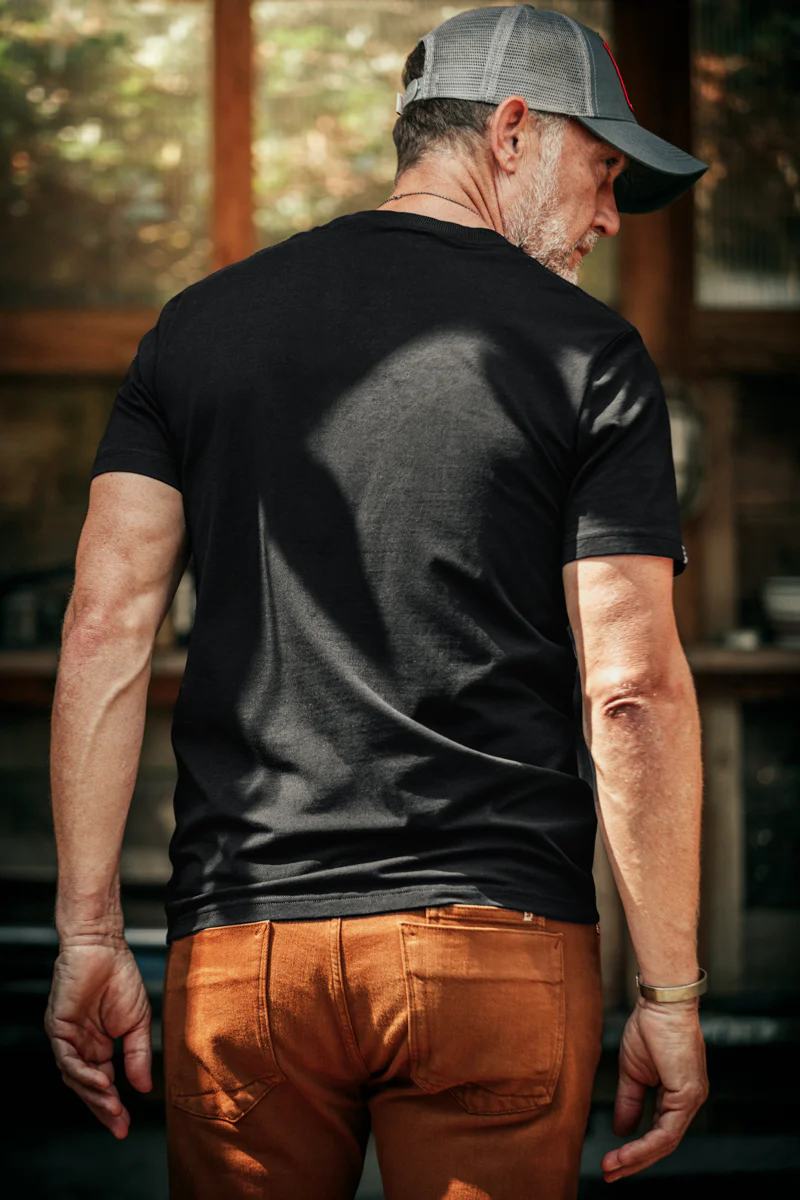 &SONS Essentials T-Shirt Black - Image 3